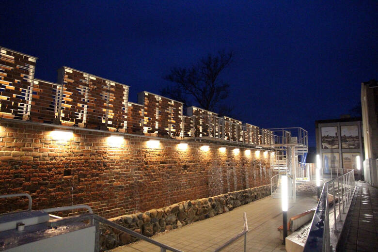 Odrestaurowanie średniowiecznego muru obronnego w Inowrocławiu