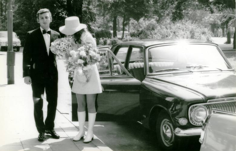 Rok 1970. Zephyr jako ślubna kareta. Panną młodą jest kuzynka Kamińskich
