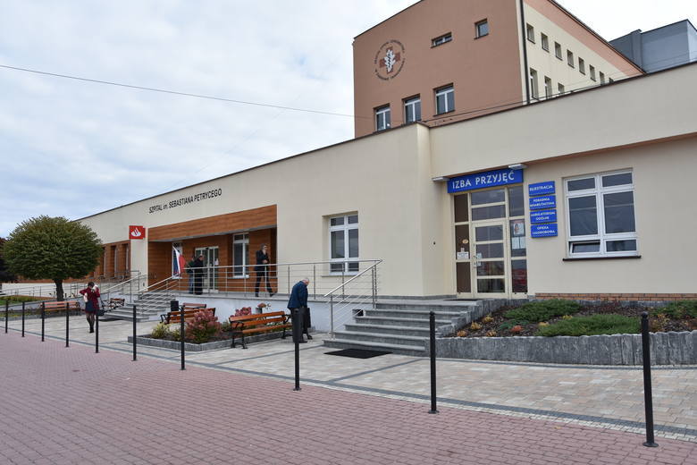 Zespół Opieki Zdrowotnej w Dąbrowie Tarnowskiej u. Szpitalna 1 - oddział zakaźny dla dorosłych