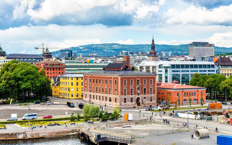 Polscy turyści coraz chętniej odwiedzają Skandynawię. Prym wiedzie Norwegia z jej stolicą Oslo, ale wysoko na liście ulubionych miast na city break uplasował
