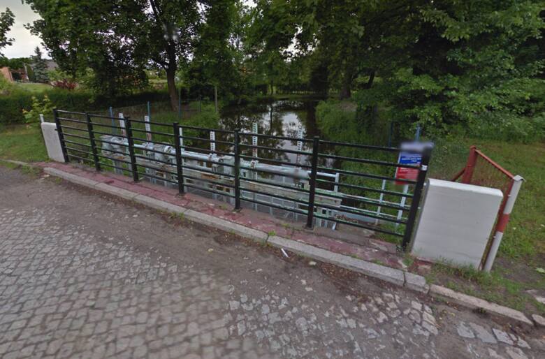 Zapora wodna na Rudniczance, przy moście na ul. Wojciecha Kossaka w Grudziądzu