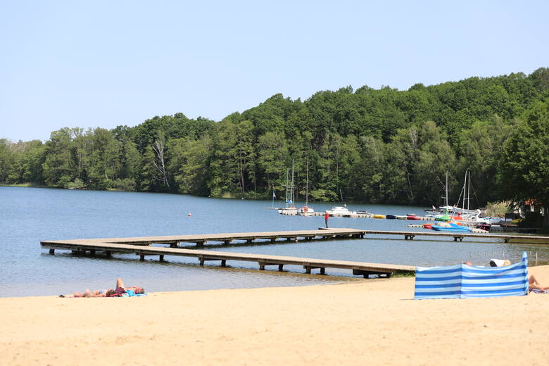 Wyremontowane kąpielisko w Długiem nad jeziorem Lipie szykuje się do sezonu.
