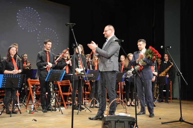Koncert Noworoczny w wykonaniu szkoły muzycznej w Kinoteatrze Polonez 