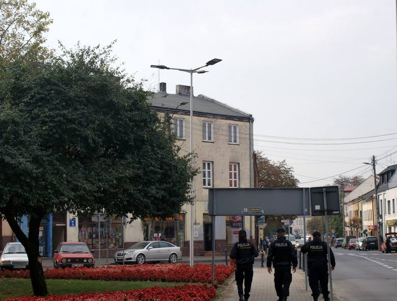 Policyjna akcja w Łowiczu, Rawie i Skierniewicach (Zdjęcia)