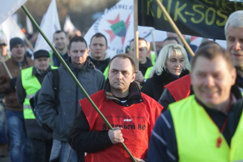 Górnicy kopalni Sośnica wzięli udział w marszu.<br /> <br /> ZOBACZ WIĘCEJ<br /> <a href=