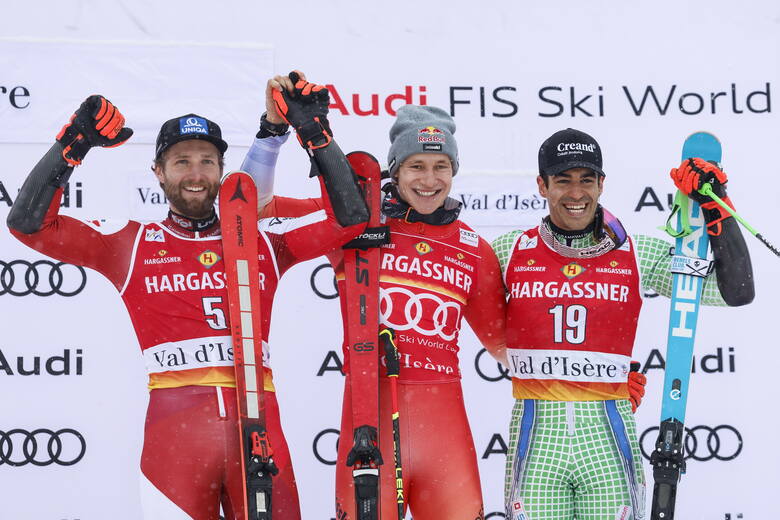 Marco Odermatt bezkonkurencyjny w slalomie gigancie w Val d'Isere