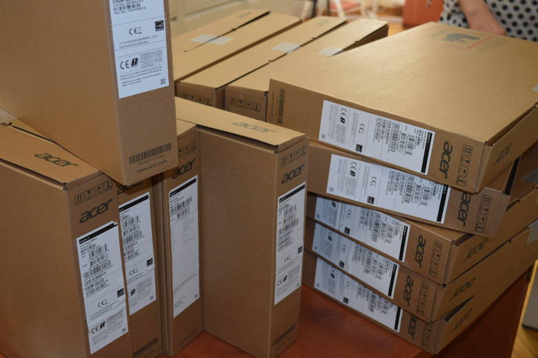 Gmina Sulechów kupiła uczniom 40 laptopów. To jeszcze nie koniec zakupów, ułatwiających zdalne nauczanie 