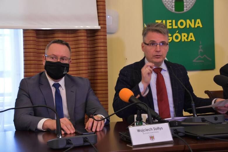 Konferencja prasowa w sprawie obwodnicy zachodniej - za 358 mln zł - Zielona Góra - 3 stycznia 2022 roku.