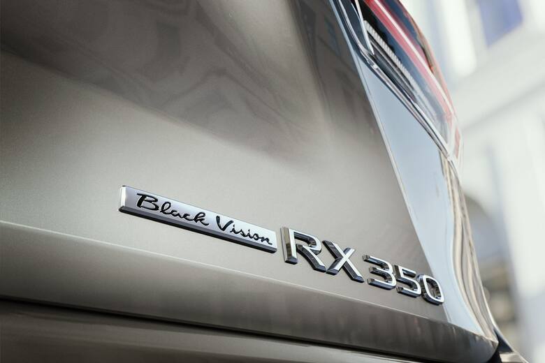 Lexus RX Sport Edition Nowy RX Sport Edition zostanie zaprezentowany pod koniec września i będzie dostępny tylko przez rok.Fot. Lexus