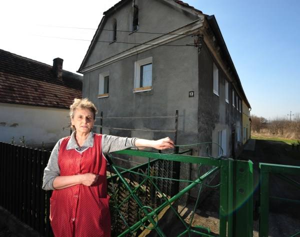 Dom rzeźnika z Ziębic ciągle stoi. Zmienił tylko numer z 10 na 13. Od 1972 roku mieszka tu rodzina Janiny Szczepańskiej.
