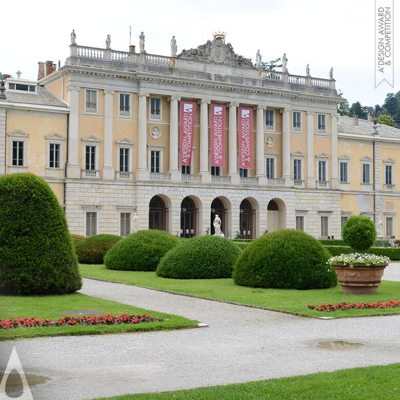 Uroczysta gala, podczas której Bogusławowi Barnasiowi, krakowskiemu architektowi, wręczono prestiżowe statuetki, odbyła się w monumentalnym włoskim Teatro Sociale Como.