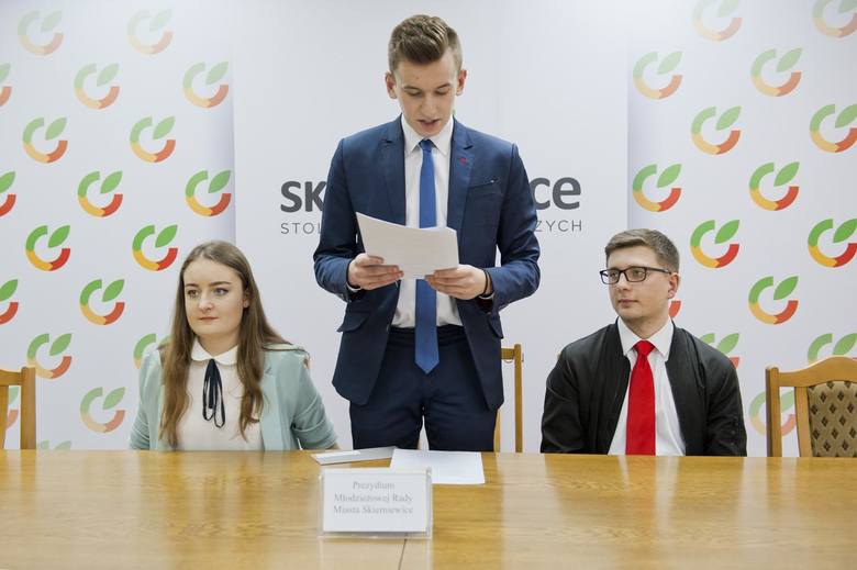 Pierwsza sesja Młodzieżowej Rady Miasta w Skierniewicach