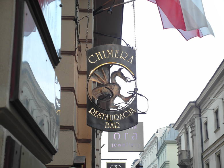 Chimera - znak restauracji przy ul. Św. Anny 5