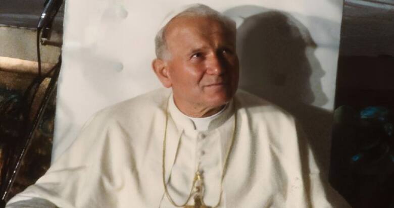 Kard. Karol Wojtyła został wybrany na papieża 16 października 1978 roku