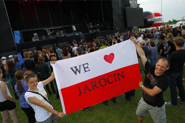 Po reaktywacji festiwal nadal przyciąga do Jarocina tysiące młodych ludzi z całej Polski. 