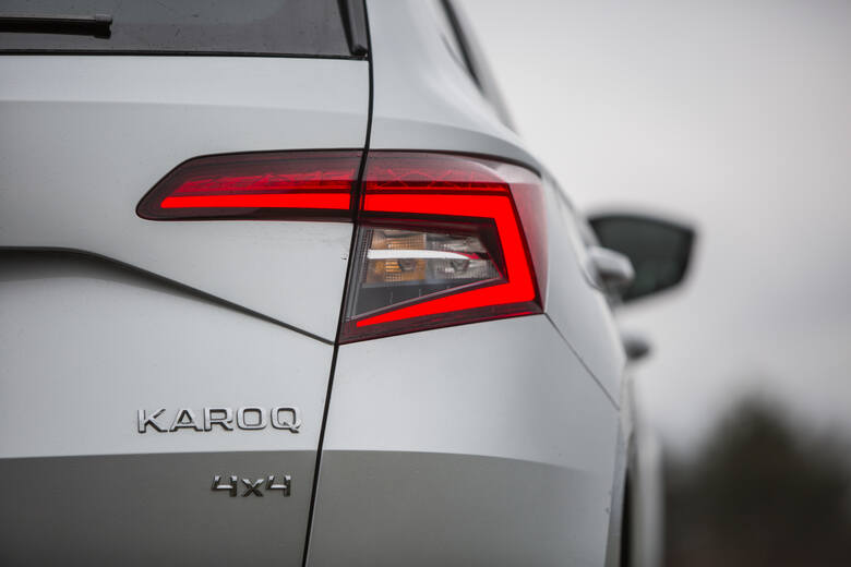 Skoda Karoq, czyli elektronika w służbie kierowcyPopularność samochodów z segmentu SUV nie maleje. Jednym z najnowszych modeli na tym rynku jest Skoda