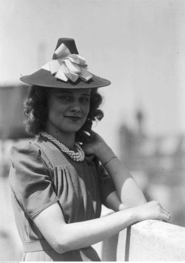 Miss Polonia USA Jadwiga Bieńko podczas pobytu w Krakowie, czerwiec 1939 r.