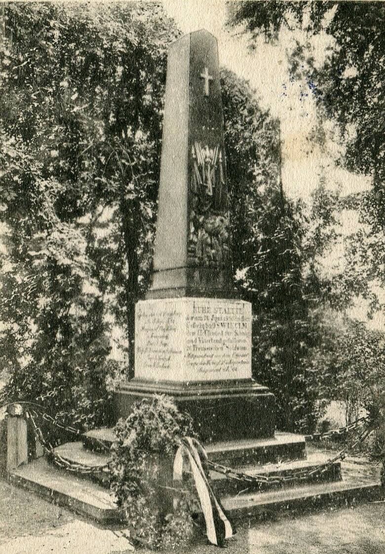 Ślady po bitwie można odnaleźć na cmentarzu w Oświęcimiu