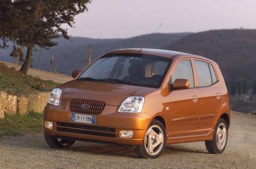 Fot. Kia: Kia Picanto to pojazd o miejskim przeznaczeniu, który konkuruje z innymi liliputami, przede wszystkim z Fiatem Panda.