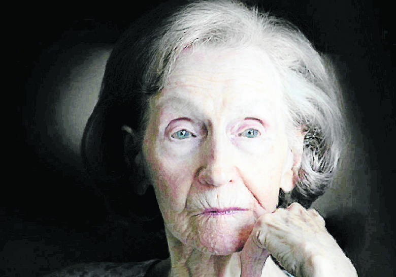 Zofia Posmysz ma dziś 93 lata. Po raz pierwszy opowiada całą swoją historię