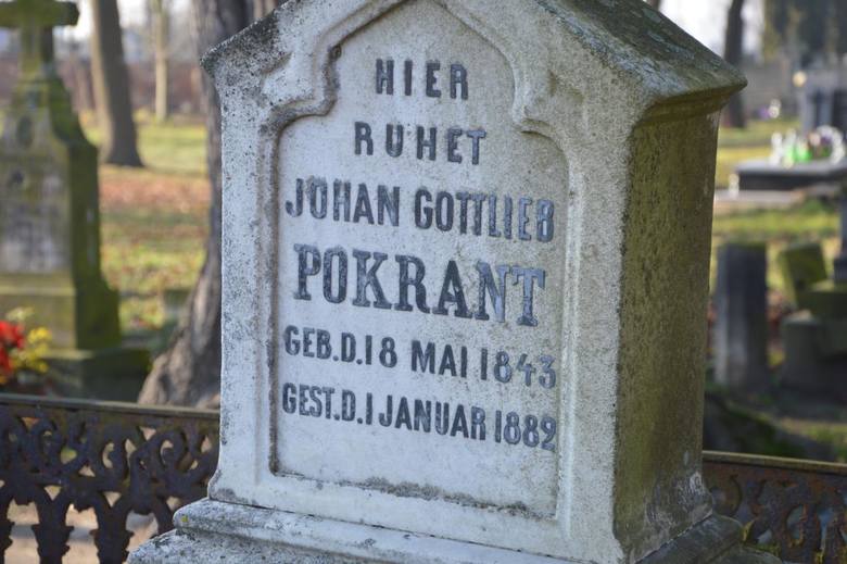 Cmentarz ewangelicki w Łowiczu ma prawie 180 lat. Historia łowickich ewangelików [ZDJĘCIA]