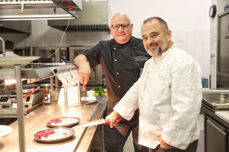 Artur Dzierzbicki (z lewej) jest właścicielem lokalu, natomiast za kuchnię odpowiada Artur Grajber (z prawej)