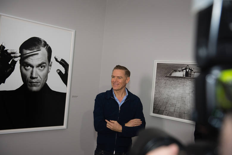 Wystawa fotografii Bryana Adamsa odbywała się w ramach Camerimage, ale w Toruniu, a nie w Bydgoszczy.
