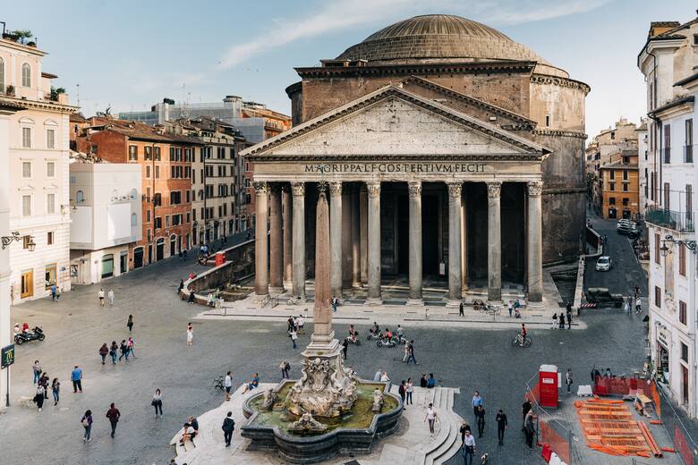 Panteon to być może najlepiej zachowana starożytna budowla w całym Rzymie.