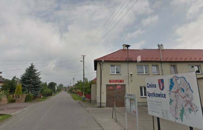 Miejsce - wieś w powiecie wadowickim, w gminie Spytkowice