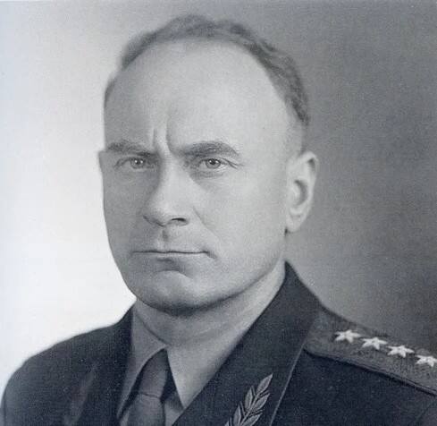 Generał Iwan Sierow, „ojciec założyciel" wschodnioniemieckiego wywiadu.