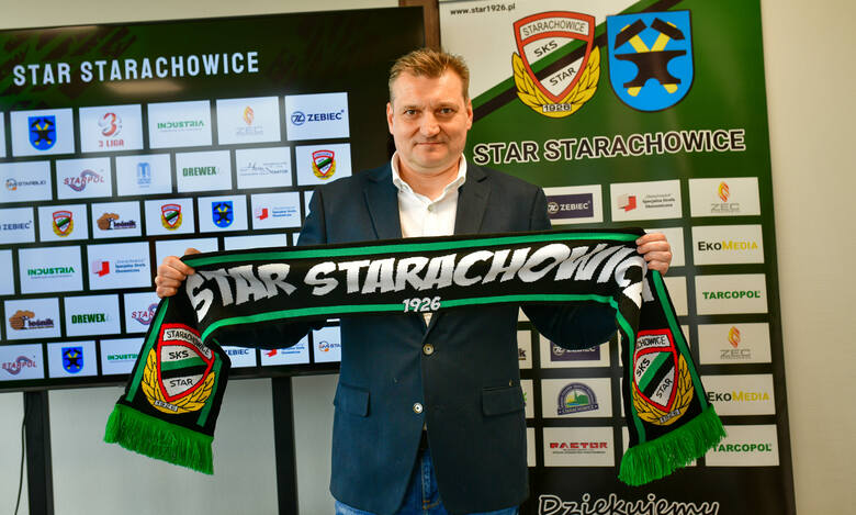 Przemysław Cecherz został trenerem piłkarzy trzecioligowego Staru Starachowice. Zobacz zapis transmisji z konferencji z nowym szkoleniowcem