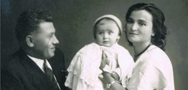 Czesław i Lucyna Gebertowie z małym Jurkiem. Wołyń 1931 r.