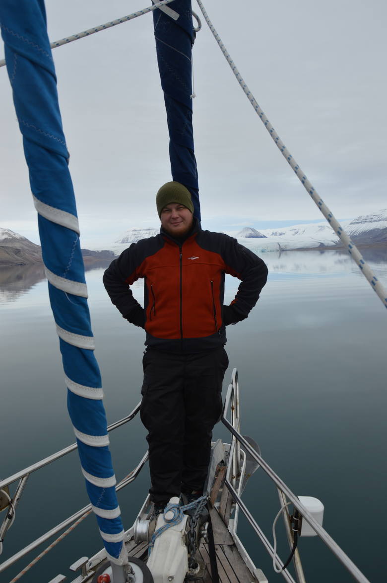 Opłyną dookoła Spitsbergen, aby pomóc dzieciakom