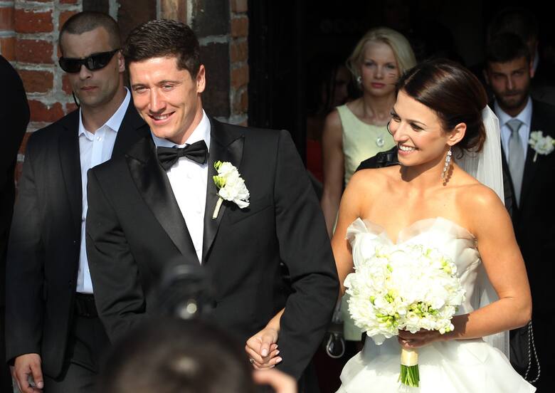 Anna i Robert Lewandowscy świętują 10. rocznicę ślubu. Na Ich Instagramach pojawiły się wyznania miłości