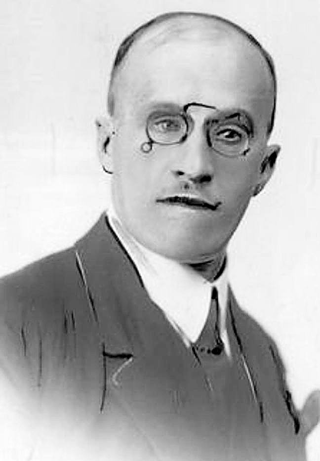 Przewodniczący rady miejskiej profesor Roman Młyński, na którym spoczął główny obowiązek zorganizowania obchodów 11 listopada w 1928 roku. Ze zbiorów Narodowego Archiwum Cyfrowego.