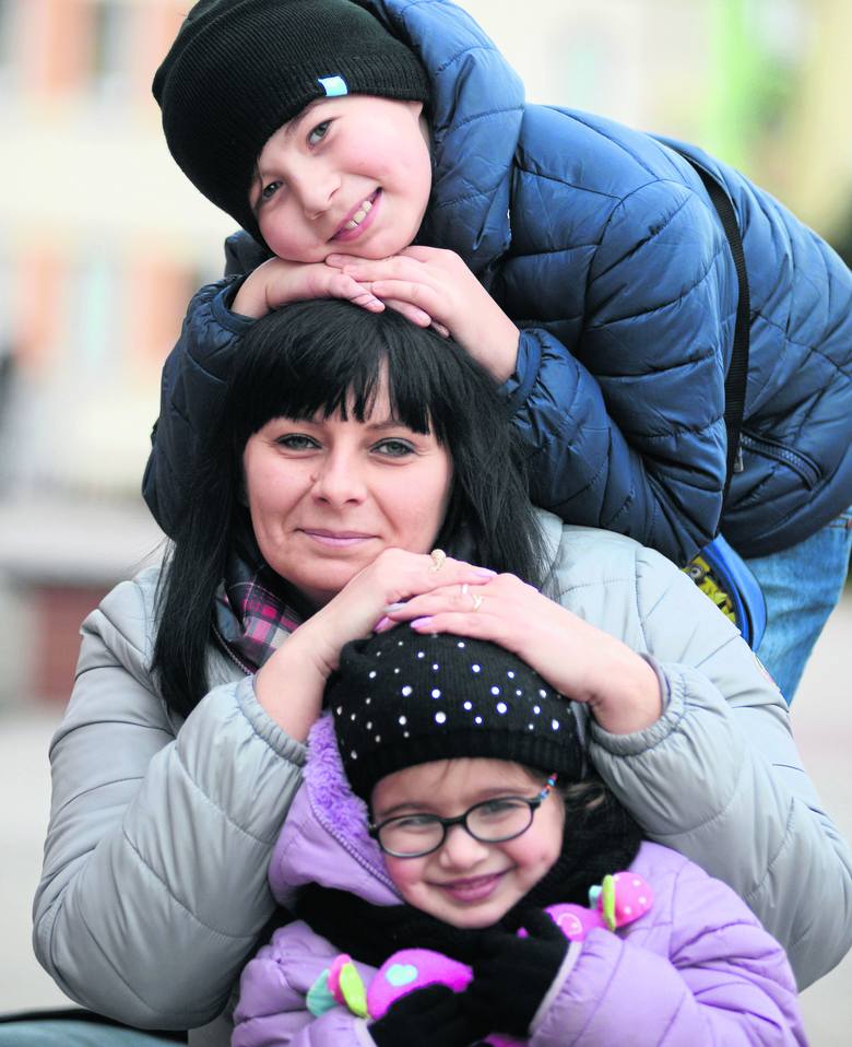 Luiza i Jarosław Kaczmarczyk z Gorzowa wychowują dwie córeczki: 10-letnią Alicję i trzyletnią Hanię. Program 500+ skierowany jest m.in. do takich rodzin,