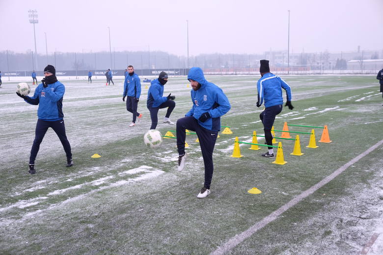Lech Poznań: Piłkarze wznowili treningi przed runda wiosenną