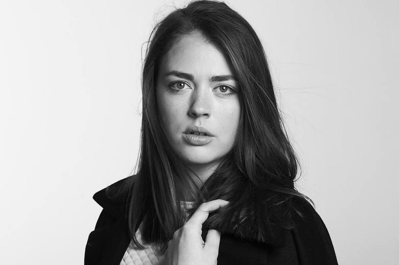 Małgorzata Kocik jest gorzowianką, absolwentką II Liceum Ogólnokształcącego i aktorstwa w łódzkiej Filmówce.
