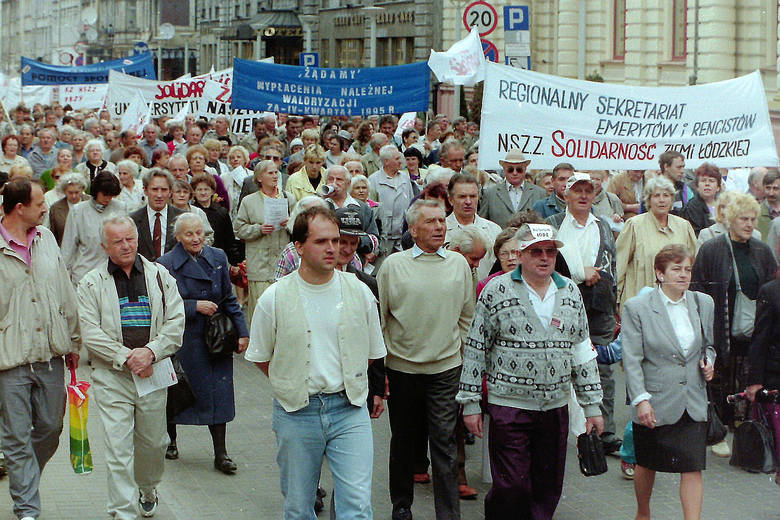 Na ul. Piotrkowskiej protestowali też emeryci