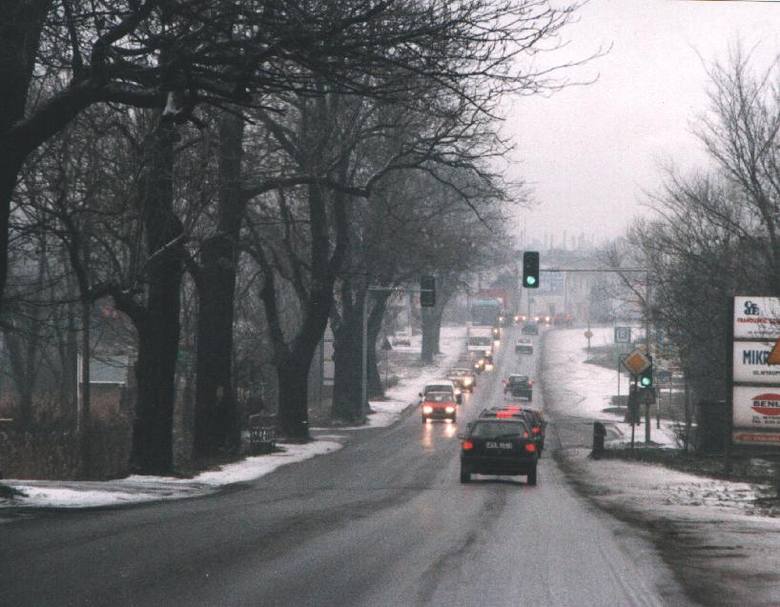 Tak wyglądała ulica Głogowska jeszcze 13 lat temu - w styczniu 2000 roku