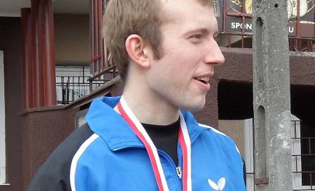 Mateusz Gołębiowski potrafi dobrze grać. Z drużyną Olimpii/Unii wywalczył mistrzostwo Polski w sezonie 2010/2011