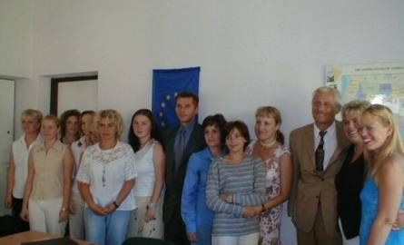 W ramach współpracy Powiatowego Urzędu Pracy m.in. w Starachowicach nawiązanej z miejscową szkołą języków obcych "Oskar - Kameer" grupa