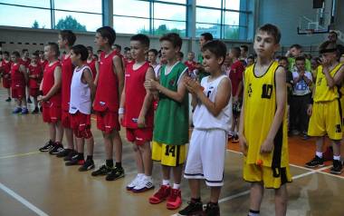 Młodzi koszykarze z Kielc zagrali towarzysko  