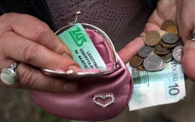 Emerytury 2019: TABELA PRZELICZEŃ Waloryzacja kwotowa i procentowa. Ile wzrośnie emerytura? Najwyższe podwyżki dla najuboższych