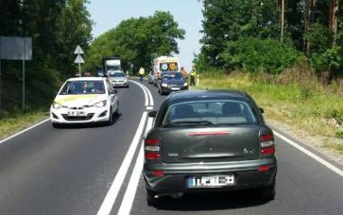 Wypadek  w powiecie włoszczowskim. Samochód potrącił pielgrzyma ze Starachowic