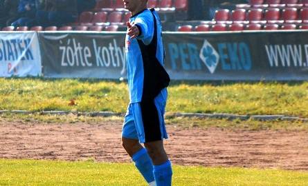 Tak Mirosław Kalista fetował zdobycie drugiej bramki w meczu ze Szreniawą Nowy Wiśnicz.