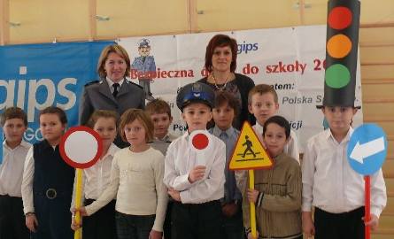 Znakomicie do finałowych zmagań konkursu o bezpieczeństwie przygotowała się szkoła podstawowa z Włoszczowic.