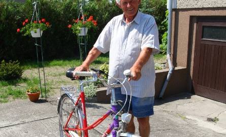 Jerzy Sikora od 62 lat jeździ na pielgrzymki rowerem.