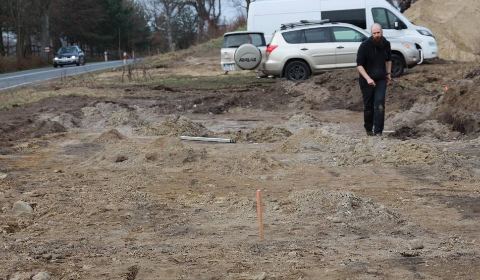 Film do artykułu: Odkrycie archeologiczne podczas budowy ścieżki rowerowej do Gostkowa