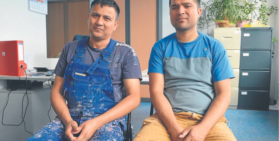 Mukunda Chalise i Surya Bahadur Gharti Chhetri z Nepalu już od kilku lat mieszkają i pracują w Skierniewicach